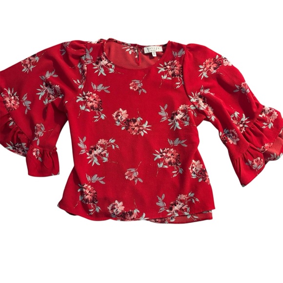 Hayden Tops - Red Floral Ruffled 3/4 Sleeve Blouse Size M By Hayden